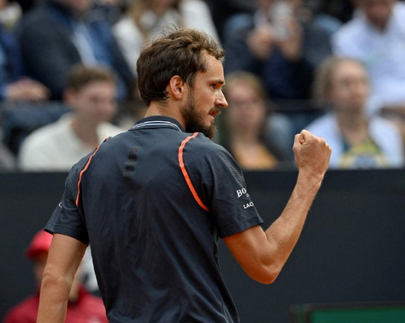 联合杯横扫ATP总决赛,梅德韦杰夫点燃赛场 联合杯横扫ATP总决赛,梅德韦杰夫点燃赛场