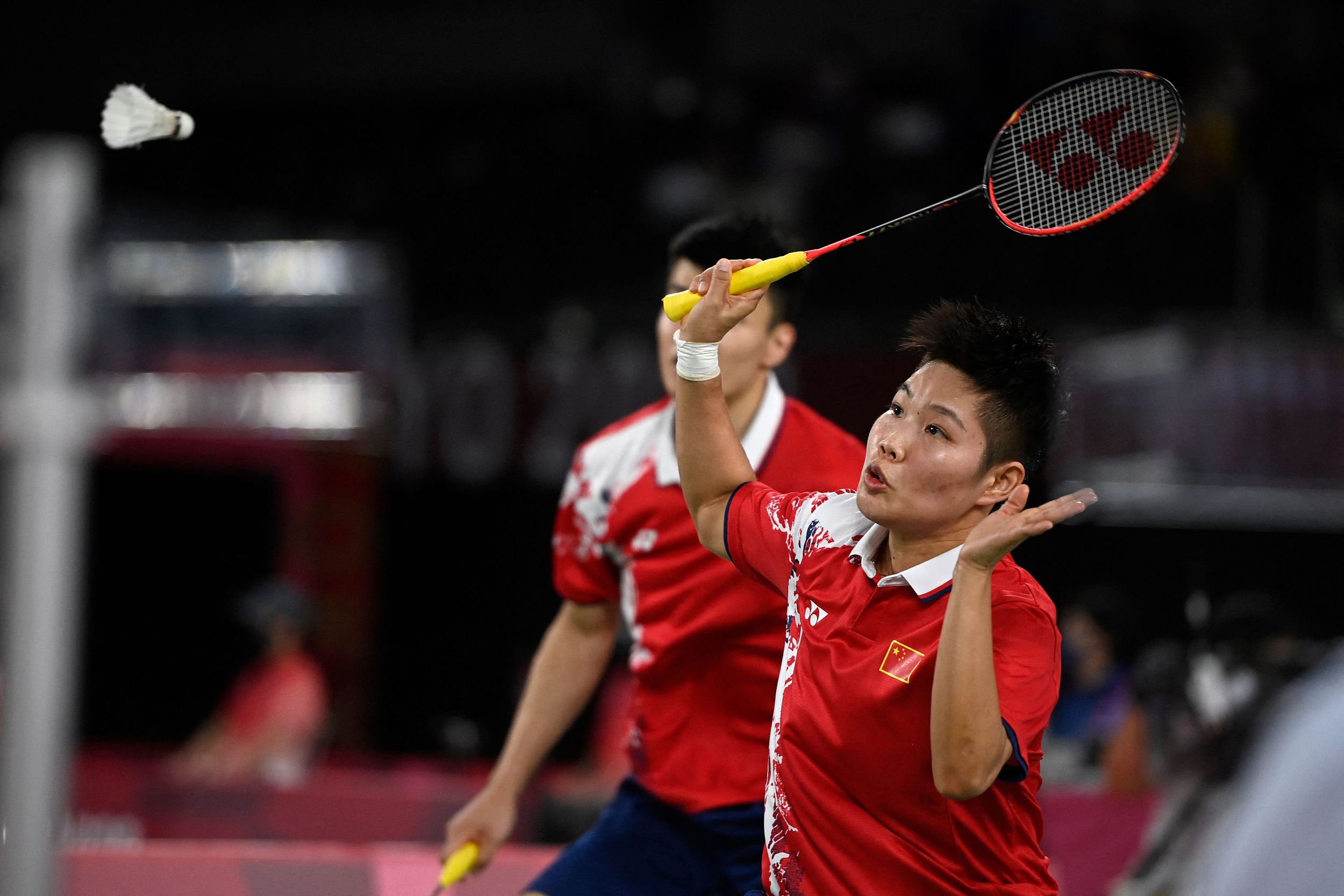 韩国队轻取丹麦队，黄鸭组合带队取胜