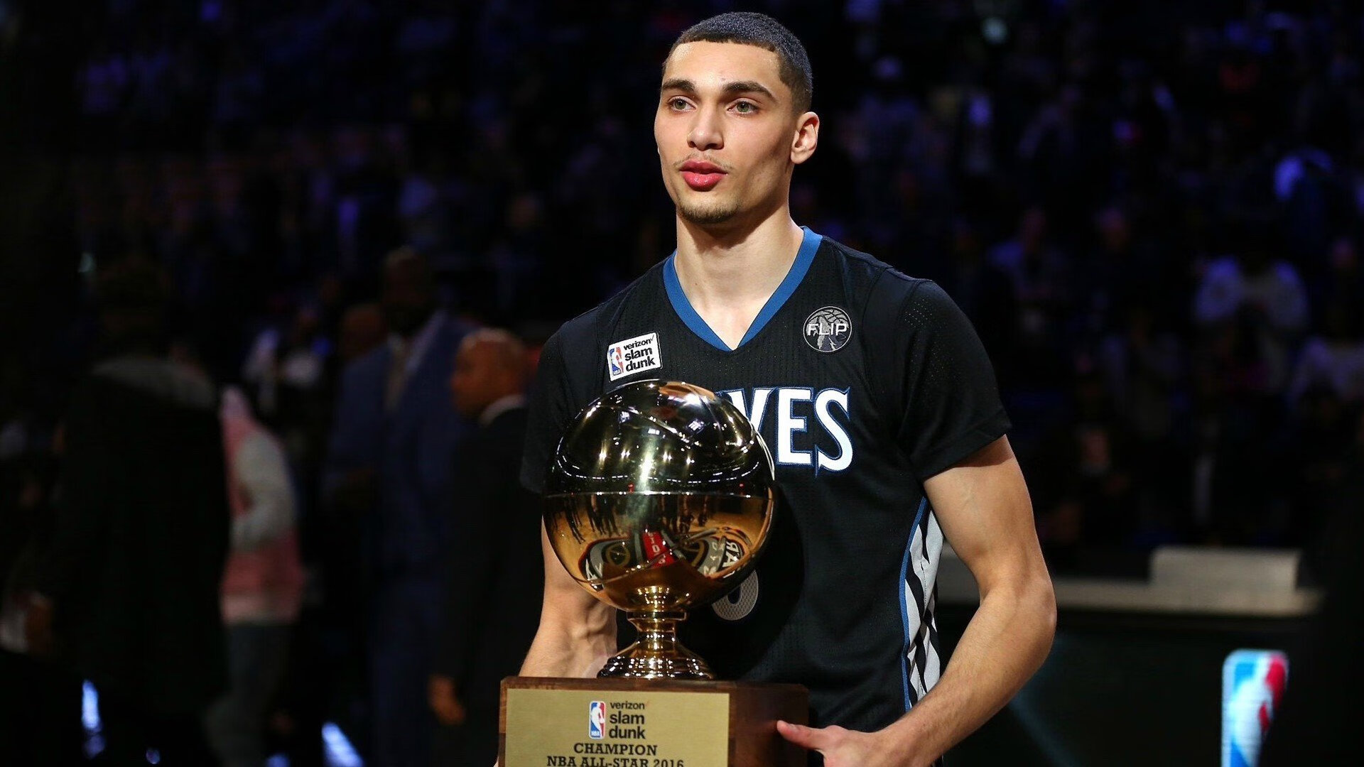 戈贝尔屠城费城,当防守巨兽撕碎进攻封印