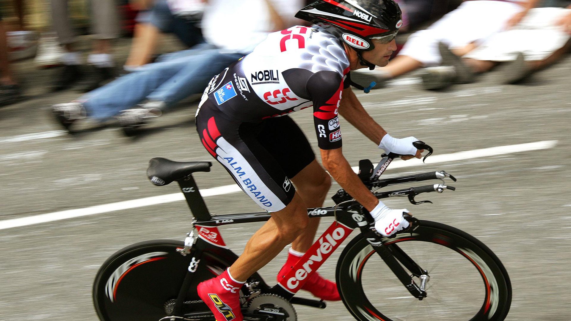 雷霆击溃森林狼,马克西成为关键先生