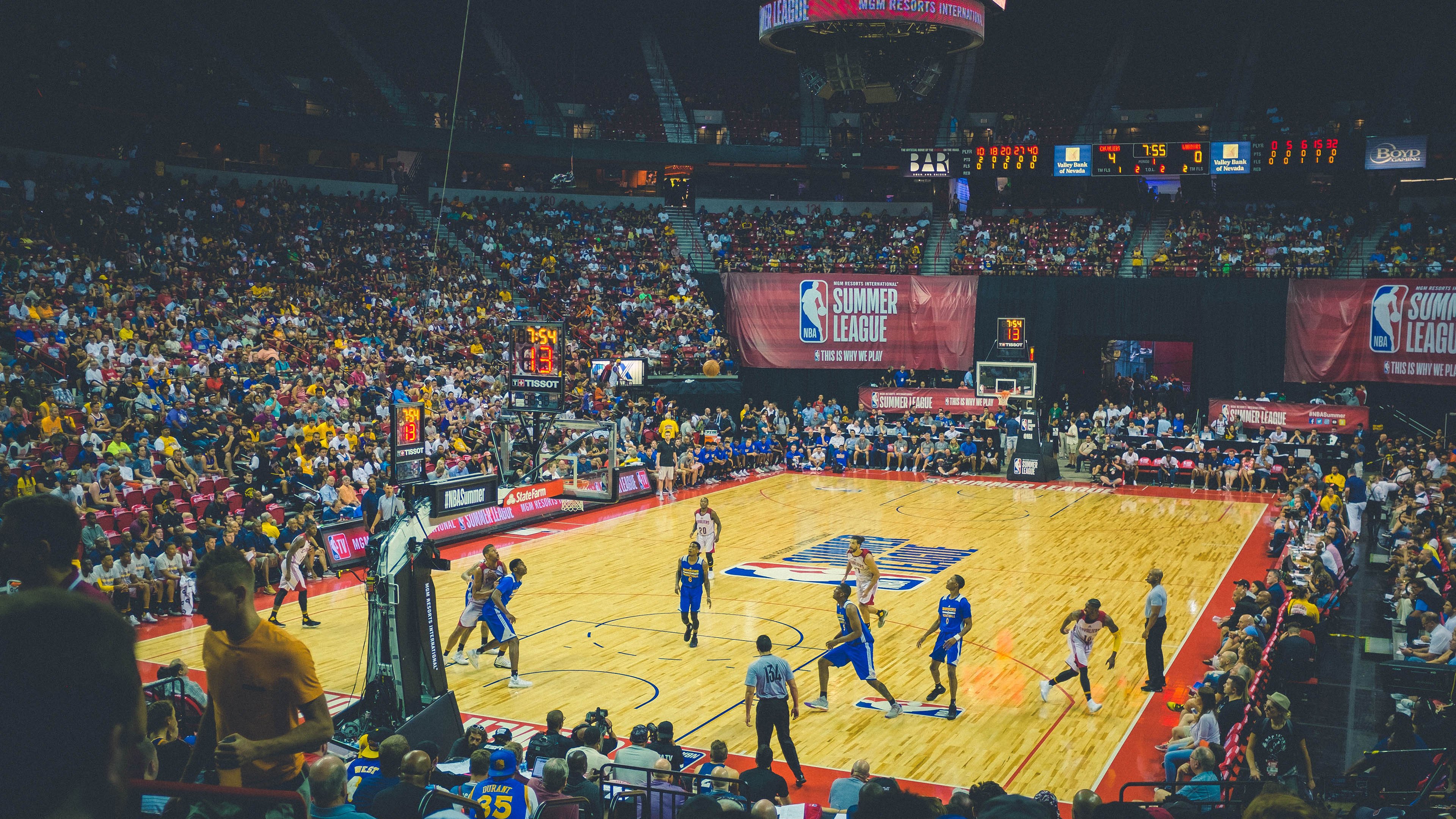 季后赛抢七之夜，德布劳内节奏完全掌控，当绿茵场化为交响乐厅